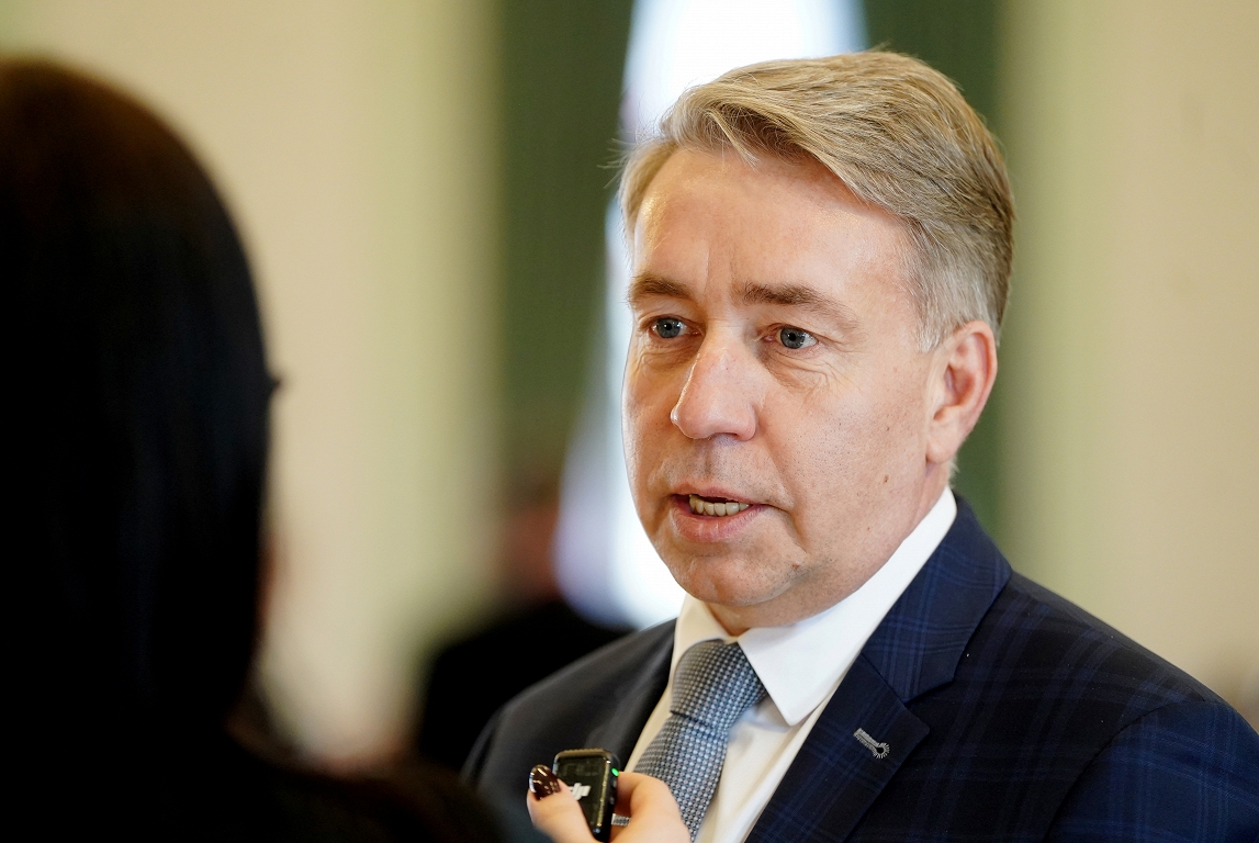 Augulis: “Progresīvajiem” jāizvirza savs aizsardzības ministrs, ja netiek pamesta koalīcija