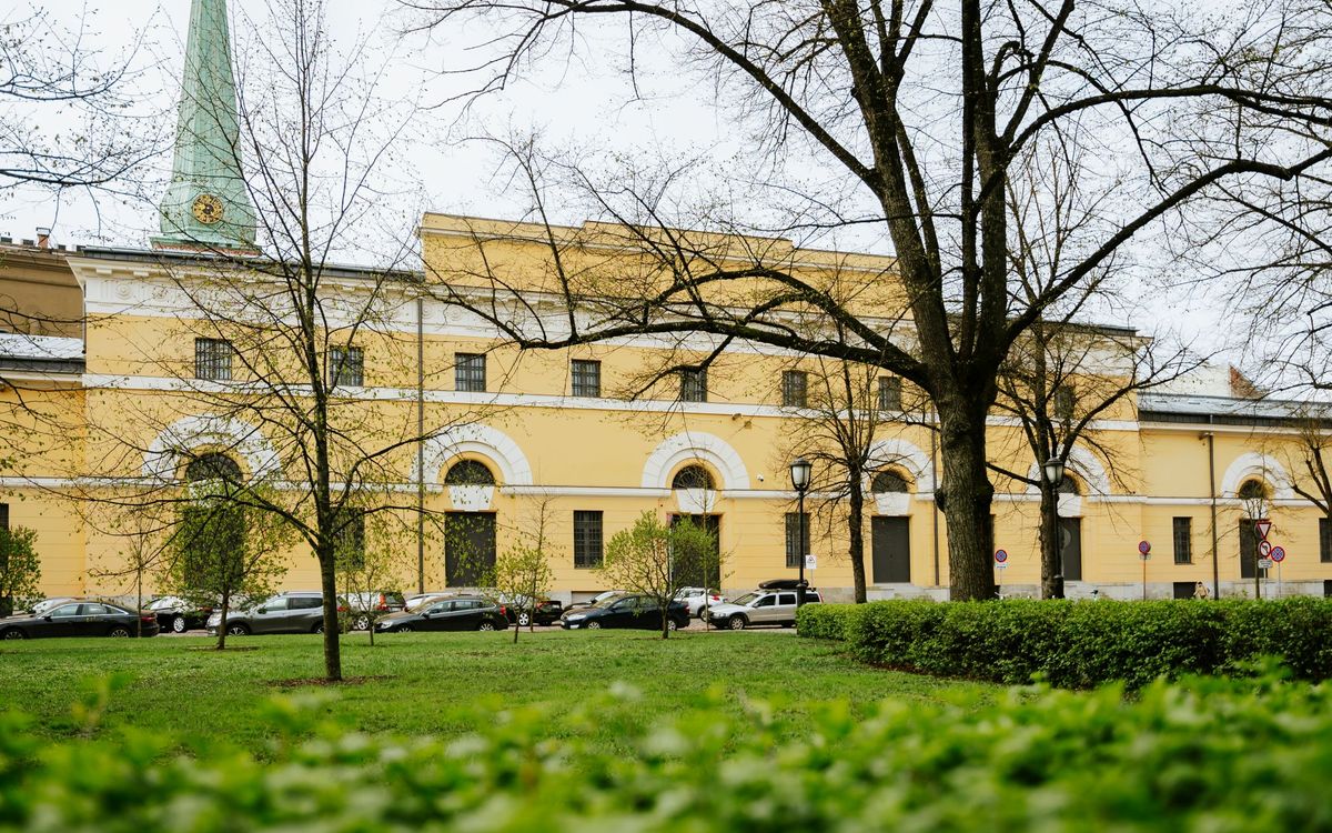 Atklāj topošā muzeja Arsenāls iesildošo programmu