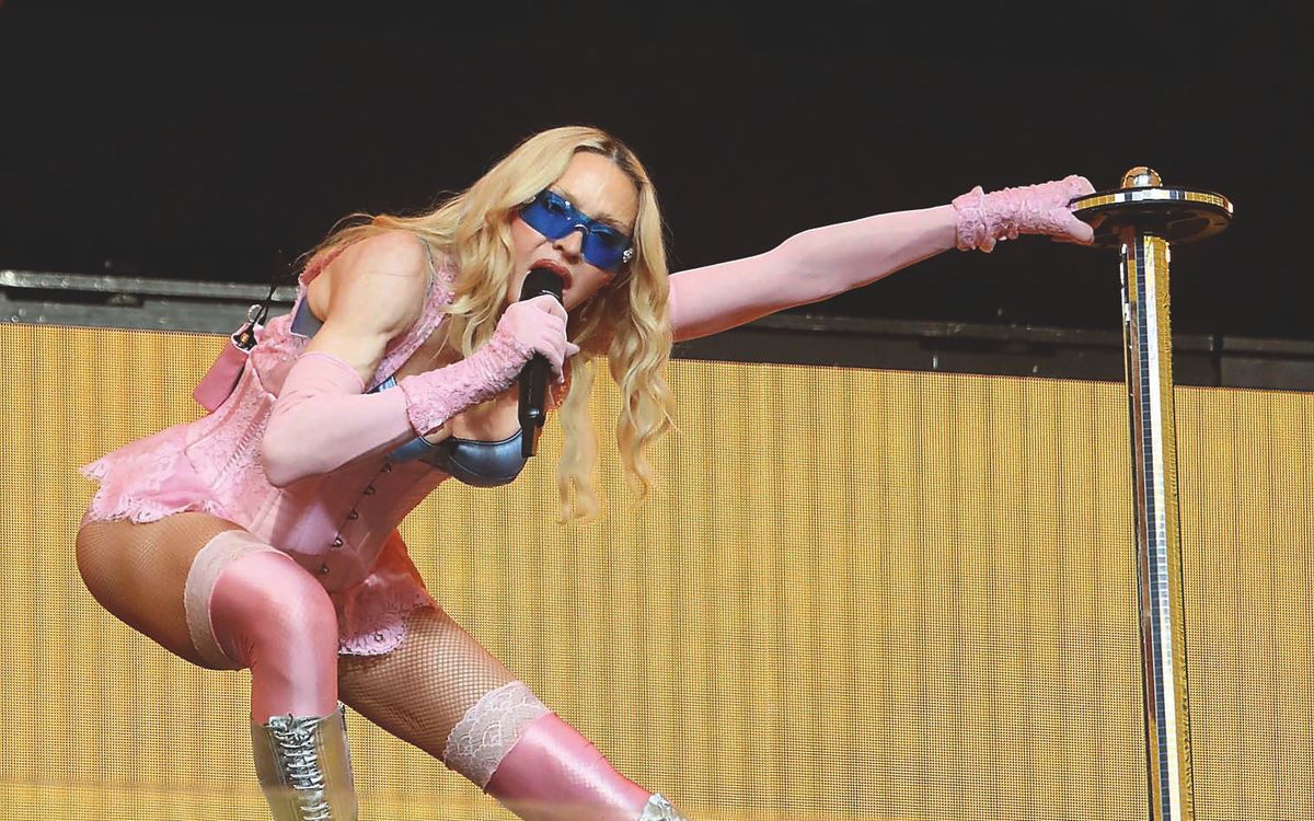 Madonna apliecina savu statusu popmūzikā ar 11 MTV balvu nominācijām