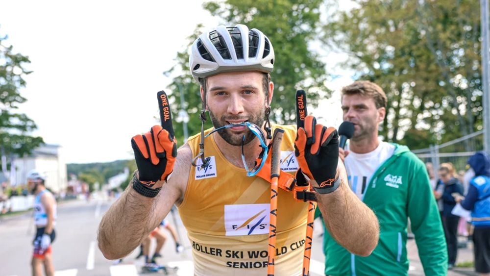 Raimo Vīgants pēc gada pārtraukuma atgūst Pasaules kausa titulu rollerslēpošanā