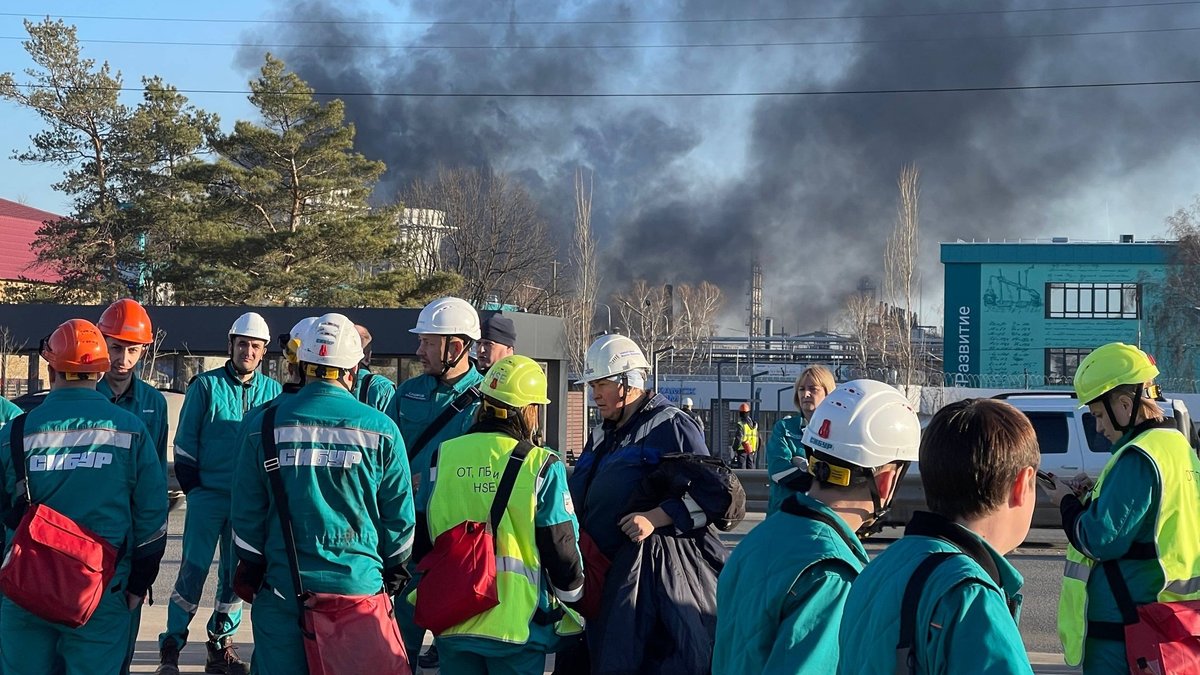 Sprādzieni Maskavas apgabala ķīmiskajā rūpnīcā: bojāgājušie un evakuētie
